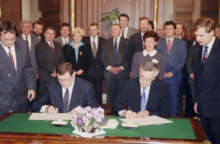 Podpis dohody o spolupráci ČR a SR (1992), Hejzlar Jaroslav, ČTK